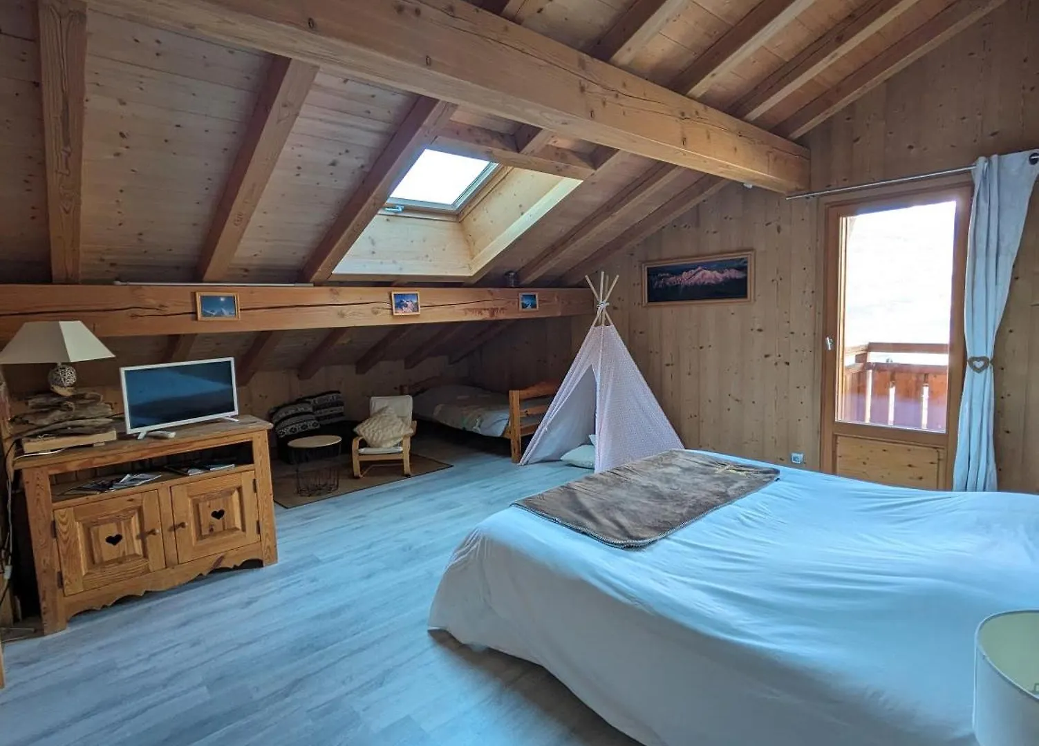 Chalet Chantemerle 1741-Chambres D'Hotes France